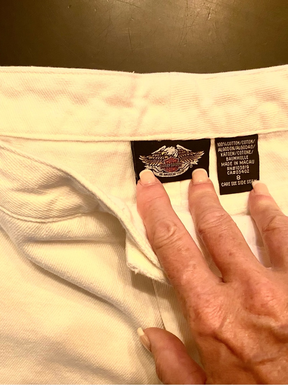 Harley-Davidson Women's White Denim Shortse “Vroom” Sz 8 - Picture 3 of 5